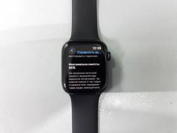 01-200076819: Apple watch se 44mm aluminum case