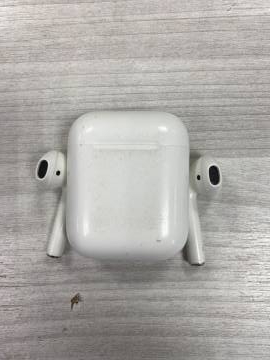 01-200159570: Apple airpods 2nd generation with charging case