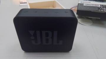 01-200214369: Jbl go essential