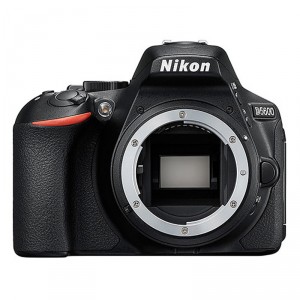 Nikon d5600 18-105 vr
