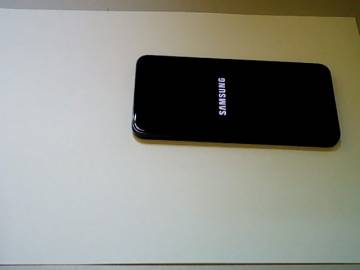 01-200105750: Samsung s901b galaxy s22 8/256gb