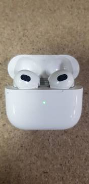 01-200145093: Apple airpods 3rd generation