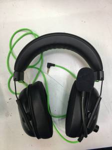 01-200188666: Razer blackshark v2 x