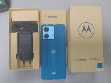 01-200282224: Motorola edge 40 neo 12/256gb