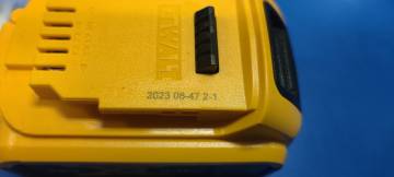 01-200302420: Dewalt dcd791d2