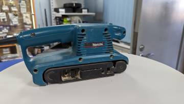 01-200286372: Makita 9910