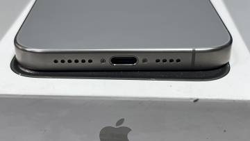 01-200310017: Apple iphone 15 pro max 1tb