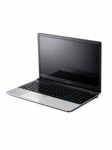 Ноутбук екран 15,6" Samsung core i3 2330m 2,2ghz/ram3072mb/ssd60gb/gt520