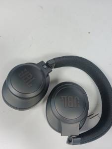 01-200159023: Jbl live 660nc