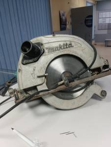 01-200101657: Makita 5705r після 2016р.