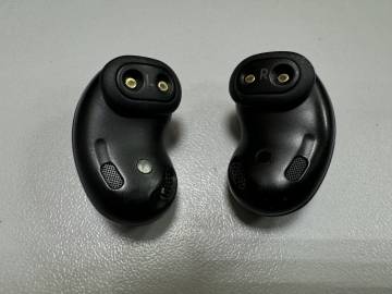 01-200178279: Samsung galaxy buds live