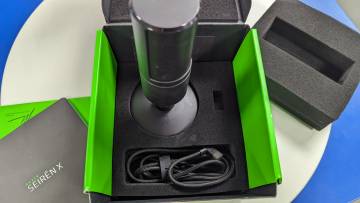 01-200239062: Razer seiren x