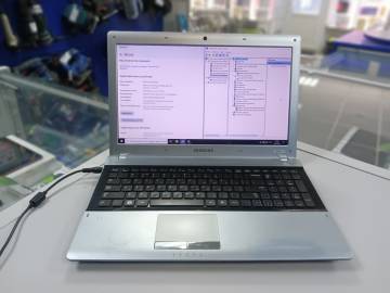 01-200258974: Samsung єкр. 15,6/ amd e450 1,66ghz /ram3072mb/ hdd320gb/ dvd rw