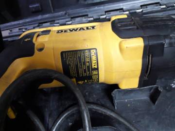 01-200280418: Dewalt d25133ks