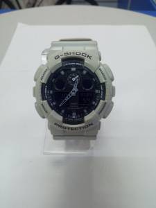 01-200306164: Casio ga-100l