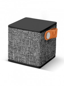 Fresh 'N Rebel rockbox cube fabriq edition