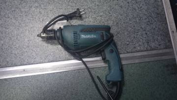 01-200192777: Makita hp 1640