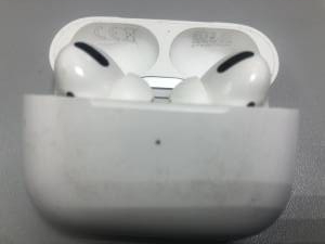 01-200210074: Apple airpods pro