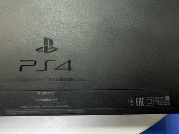 01-200135468: Sony ps 4 (cuh-1008a) 500gb