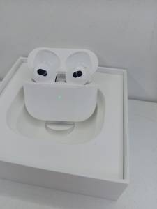 01-200243796: Apple airpods 3rd generation