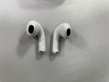 01-200260250: Apple airpods 3rd generation