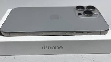 01-200310017: Apple iphone 15 pro max 1tb