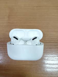 01-200165451: Apple airpods pro