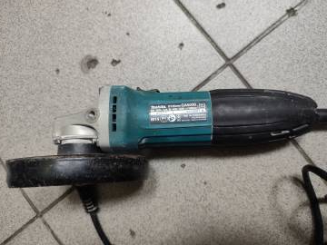 01-200247686: Makita ga5030