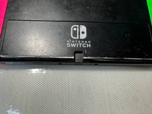 01-200197675: Nintendo switch oled