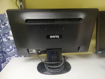 01-200201277: Benq g2225 hda