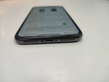 01-200256177: Apple iphone x 64gb