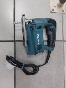 01-200293065: Makita 4329