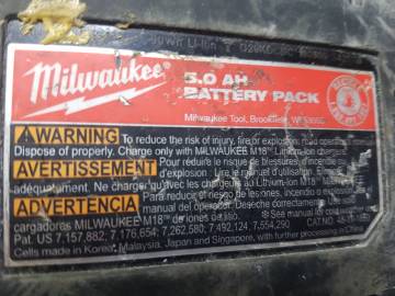 01-200305585: Milwaukee m18 fsag125x-0