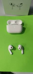 01-200080740: Apple airpods pro