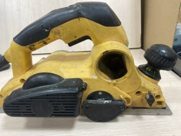 01-200062424: Dewalt d26500