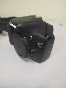 01-200248422: Canon eos 550d body