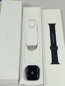 01-200251074: Apple watch series 8 gps + cellular aluminium case 45mm