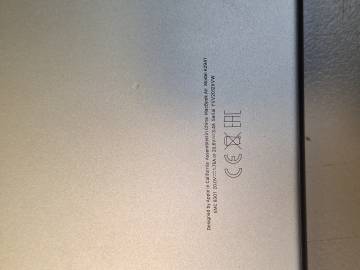 01-200304517: Apple macbook air 15" m2 2023