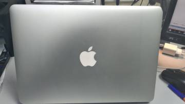 01-200086736: Apple Macbook Air a1466/ core i5 1,6ghz/ ram8gb/ ssd128gb/ intel hd6000