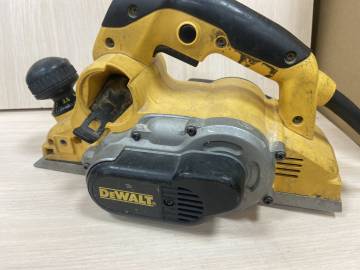 01-200062424: Dewalt d26500