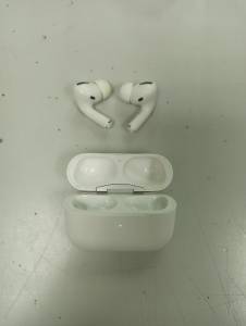 01-200143567: Apple airpods pro