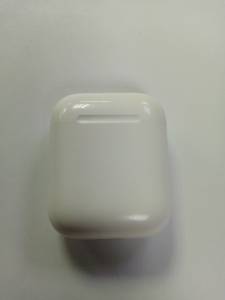 01-200167597: Apple airpods 2nd generation with charging case