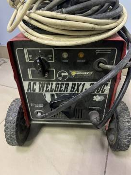 01-200200925: Welder bx1-300c