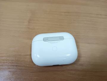 01-200165451: Apple airpods pro