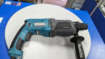 01-200211217: Makita hr2470