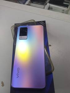 01-200240435: Vivo v21 8/128gb