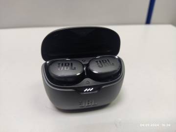 01-200247962: Jbl tune buds