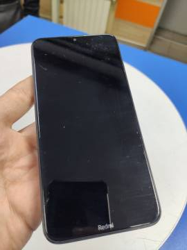 01-200234305: Xiaomi redmi 8 4/64gb