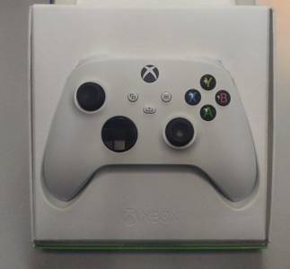 01-200277240: Microsoft 1914 xbox wireless controller