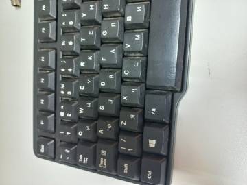 01-200304555: Logitech k100